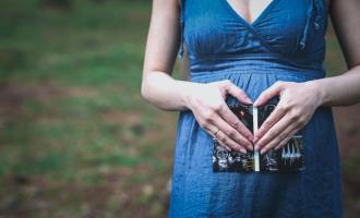 Těhotenské příznaky_těhotenský test